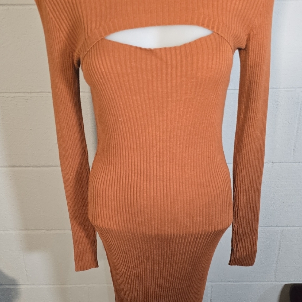 Rust Orange Ribbed Knit Dress - Picture 4 of 9